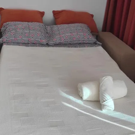 Appartamento Marina View With Pool