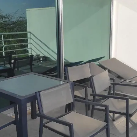 Апартаменты Marina View With Pool Портиман