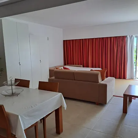 Marina View With Pool Апартаменты *